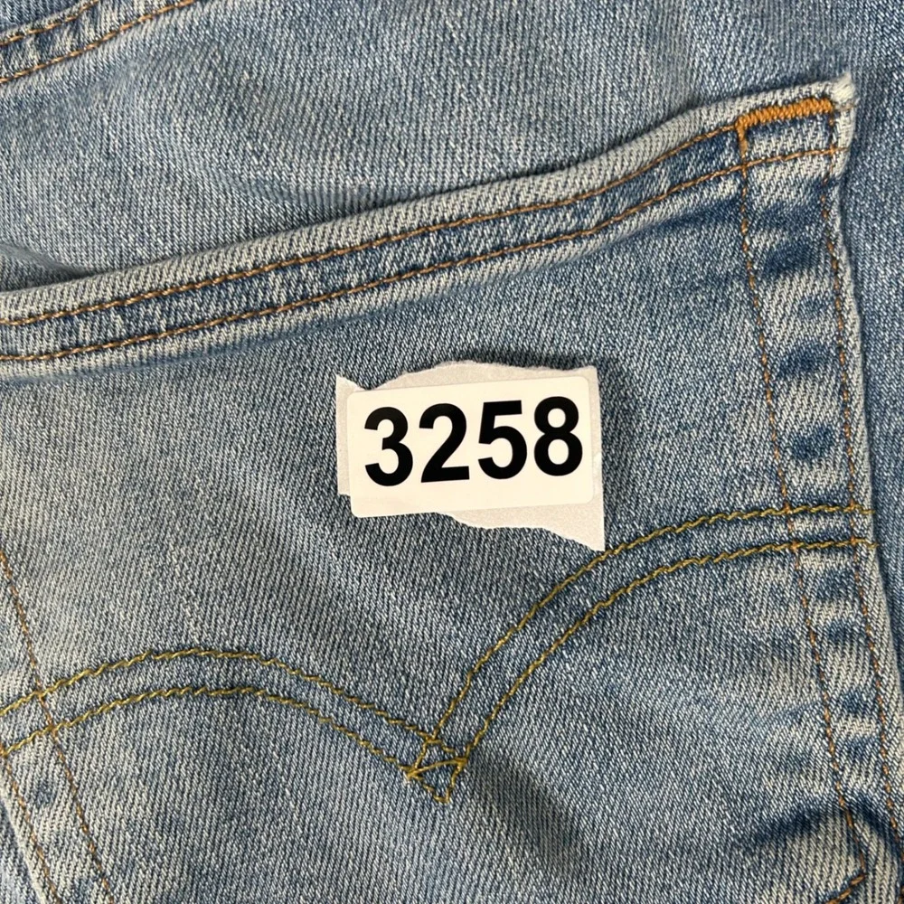 Levi's 511 Slim Fit Jeans Mens 30x30 Light Wash Blue Denim 04511-3920